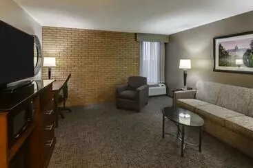 ホテル Drury Inn & Suites Columbus Dublin