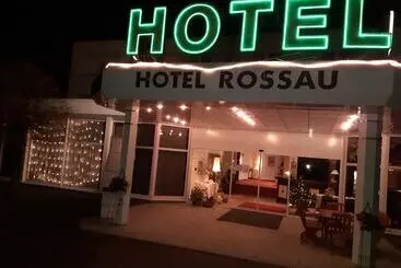 בית מלון כפרי Edit Pension Rossau