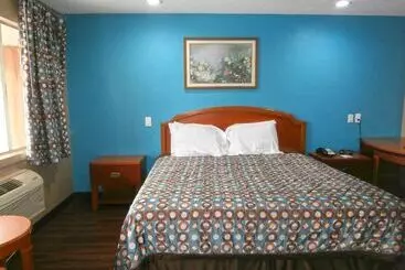 فندق Americas Best Value Inn Savannah