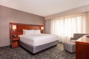 ホテル Courtyard By Marriott Newark University Of Delaware