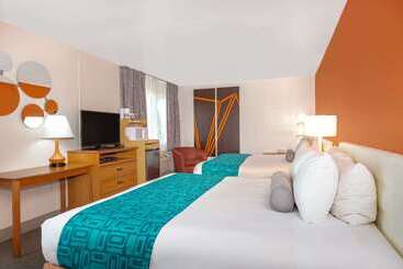 Hotel Howard Johnson By Wyndham Salem