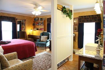 Отель Westby House Inn