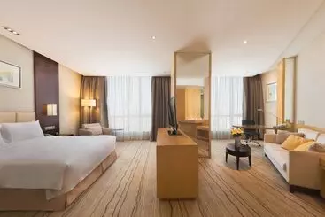 Otel Holiday Inn Taicang City Centre By Ihg