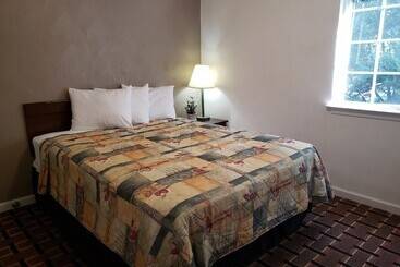 アパートホテル Affordable Suites Burlington