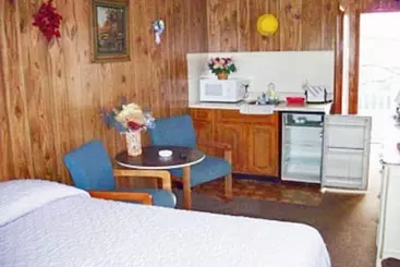 Moby Dick Motel