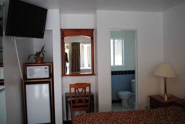 Rose Bowl Motel