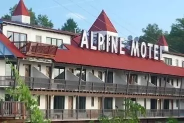 Alpine Lodge & Resort Burkesville