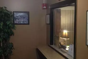 Currys Motel Saginaw