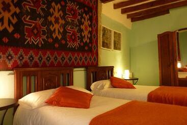 هتل روستایی Cal Maginet