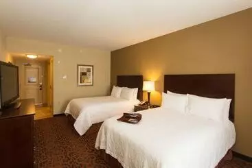 アパートホテル Hampton Inn Marquette/waterfront