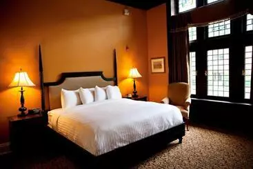 Hotel Mansions On Fifth