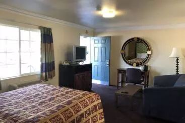 Lamplighter Motel Clearlake