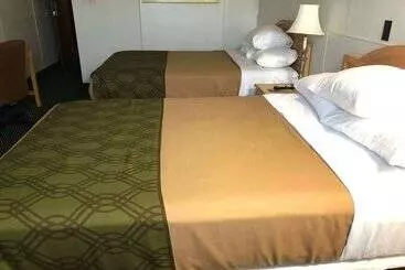 Motel Knights Inn Winner