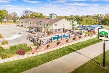 ホテル Wamego Inn And Suites
