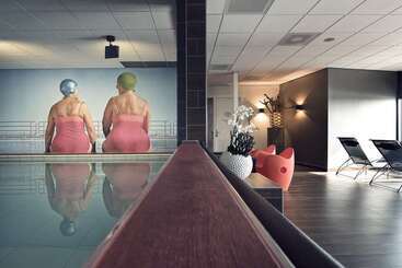 Mainport Hotel Rotterdam, A Hilton Affiliate