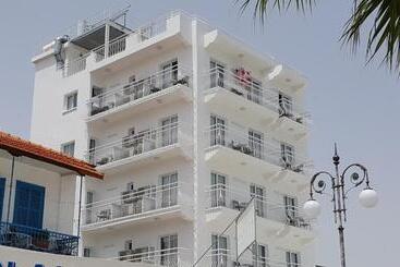 Zodiac Hotel Apartments