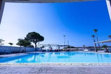 Szálloda Buka Sandy Beach