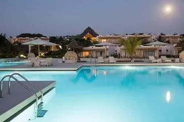 هتل Gold Zanzibar Beach House & Spa