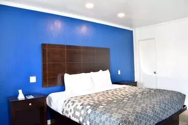 Мотель Rodeway Inn