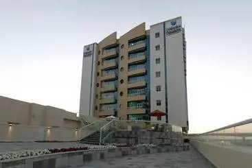 Pearl Marina Hotel Apartments