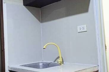 酒店 Maine City Residences Leveriza