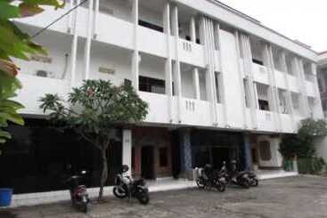 Hotel Oyo 90822  Taman Wisata