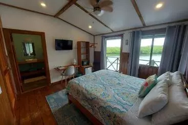 The Sunsetter Bed & Breakfast