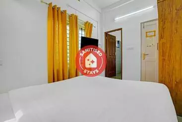 Hotel Capital O 84206  Velvet