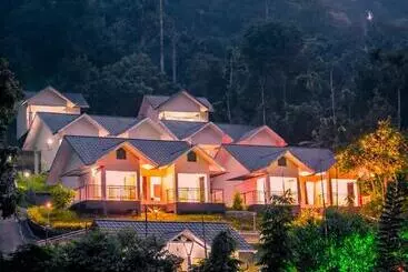 Pension Munnar Majetsic Resort With Pool By Voye Homes
