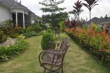 Home Bliss Hotel  Fort Portal Uganda