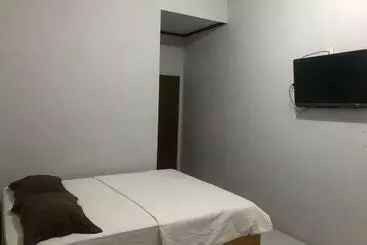 Hotel Aulia Homestay Samarinda Syariah Redpartner