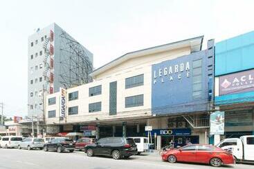 ホテル Legarda Place