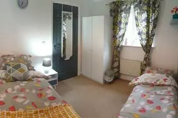 پانسیون Queens Rooms, A Perfect Stay, Next To Shopping Parks And Central Manchester