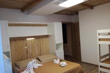 مبيت وإفطار Antico Borgo