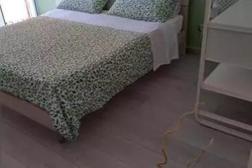 پانسیون Awroom