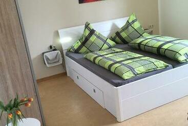 Pensione Töff   Töff