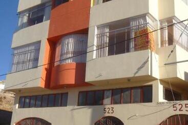 ユースホステル Wisny Inn