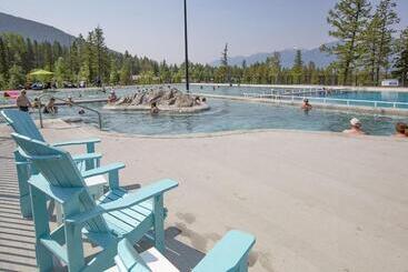 Fairmont Hot Springs Resort