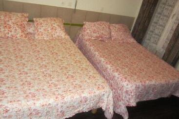 ホテル Jarry Confort