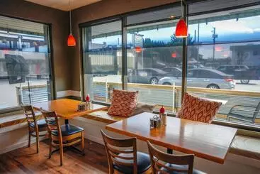 Hotel Thunderbird Motor Inn