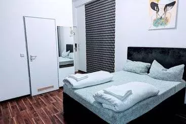 هاستل Ootel.com