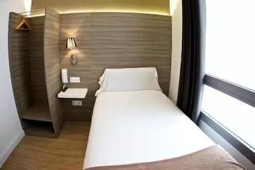 Отель Bestprice Diagonal