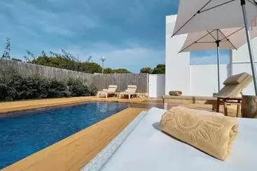 Lago Resort Menorca Villas & Bungalows Del Lago
