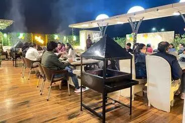 Hotel Maheshwari Jalsa