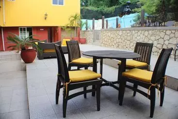 בית מלון כפרי Altamont West