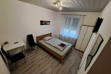 ペンション Hostelhollabrunn