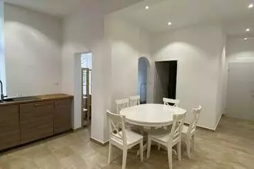 هاستل Nice Central City Room