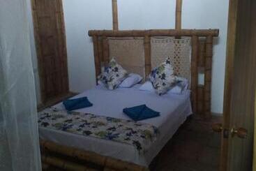 تختخواب و صبحانه Bambu Tayrona