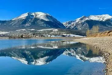 アパートホテル Spinnaker At Lake Dillon