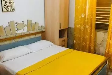 هتل آپارتمان Residence Il Melograno